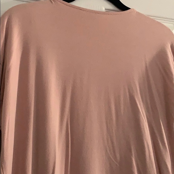 Vince Camuto Rose Light Sweater Sz Medium - Picture 6 of 6